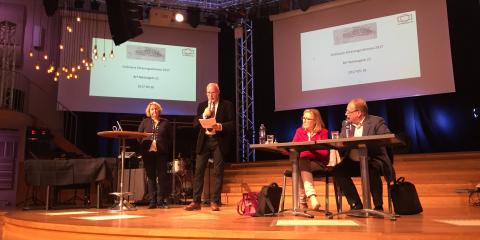 Dragning av årsberättelsen