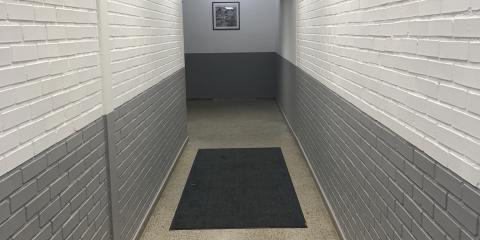 Nyfixad entré mot Götgatan 98